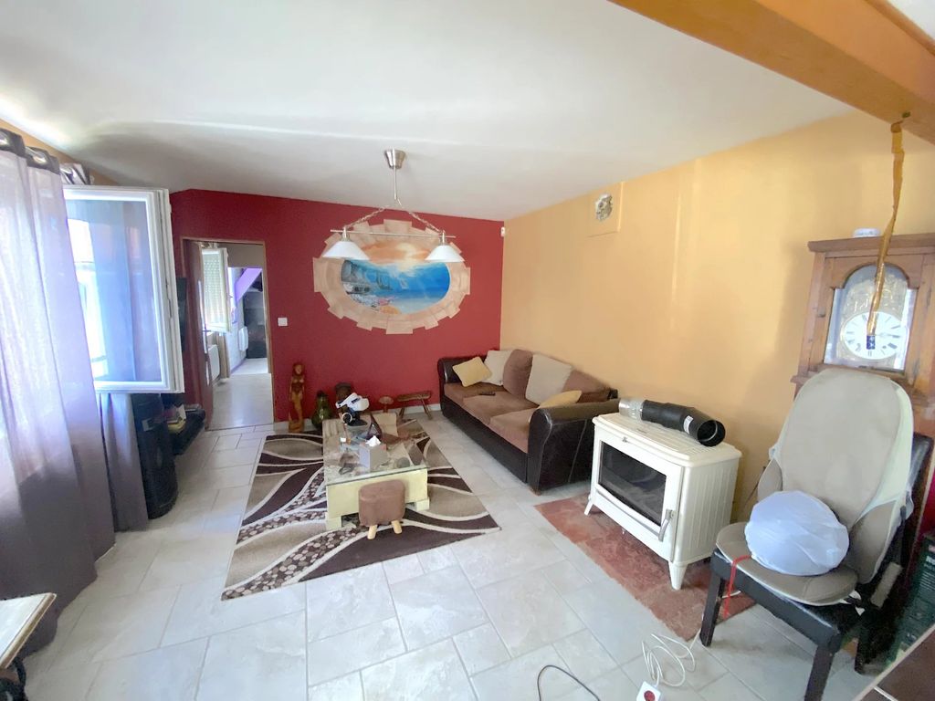 Achat maison à vendre 1 chambre 61 m² - Villers-Cotterêts