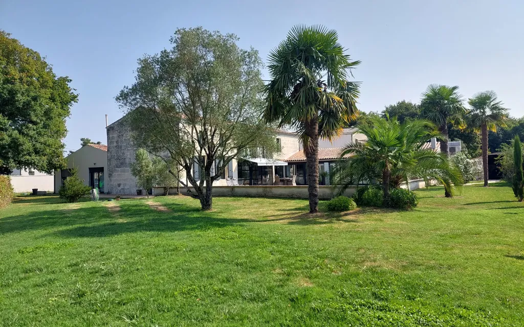 Achat maison 5 chambre(s) - Nieul-lès-Saintes