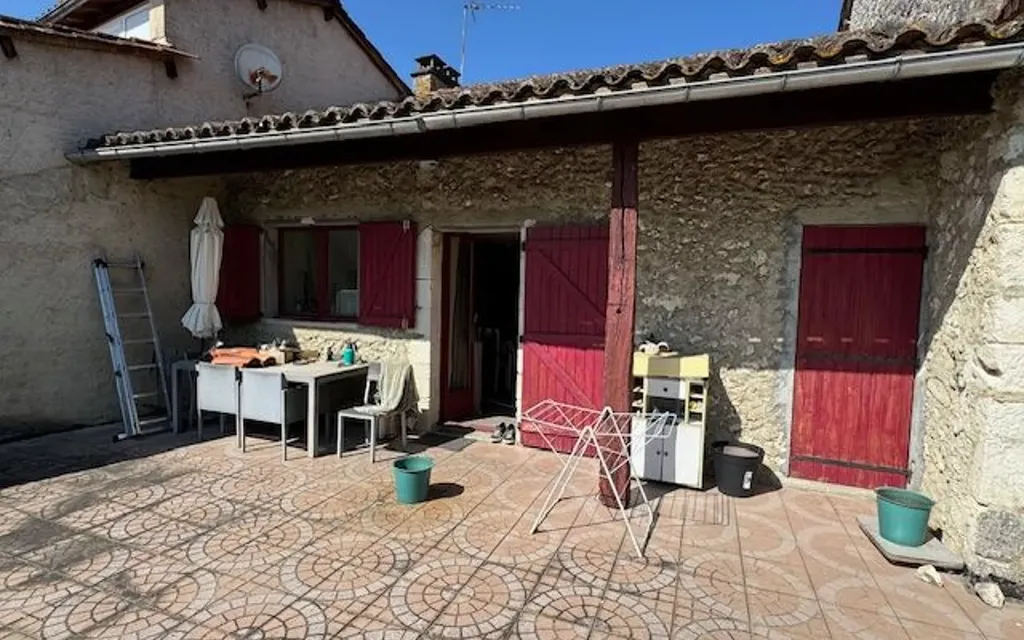 Achat appartement à vendre 2 pièces 45 m² - Saint-Astier