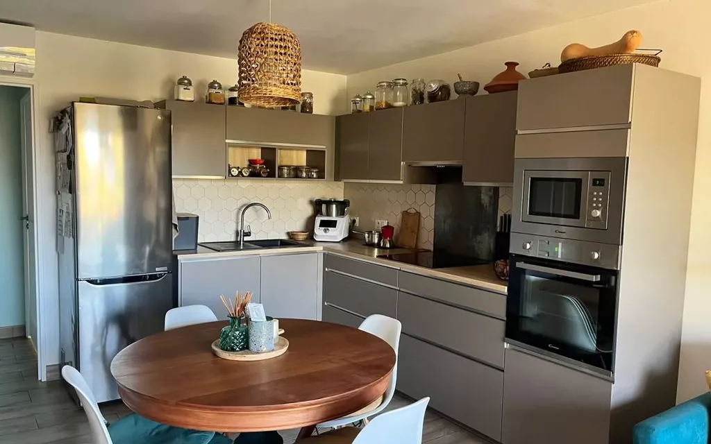 Achat appartement à vendre 3 pièces 51 m² - Six-Fours-les-Plages