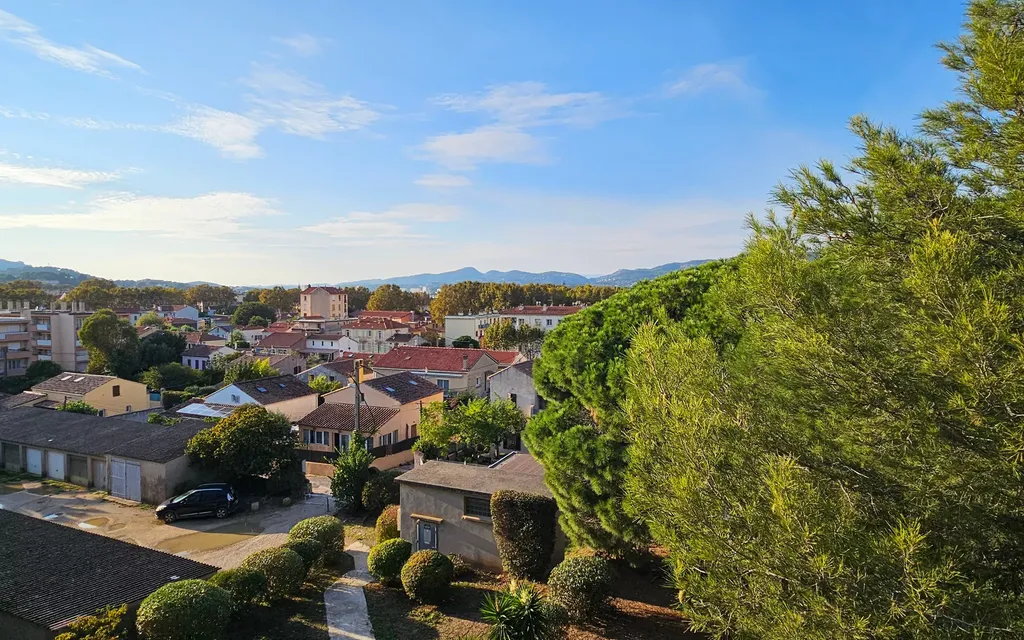 Achat appartement à vendre 3 pièces 60 m² - La Seyne-sur-Mer