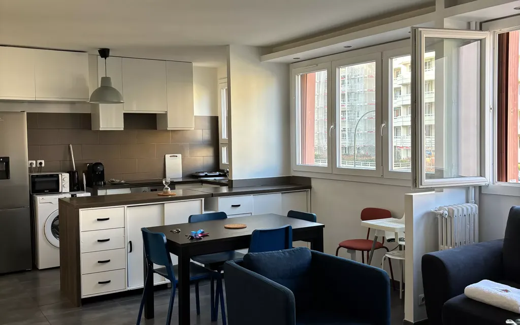 Achat appartement à vendre 2 pièces 57 m² - Saint-Maurice