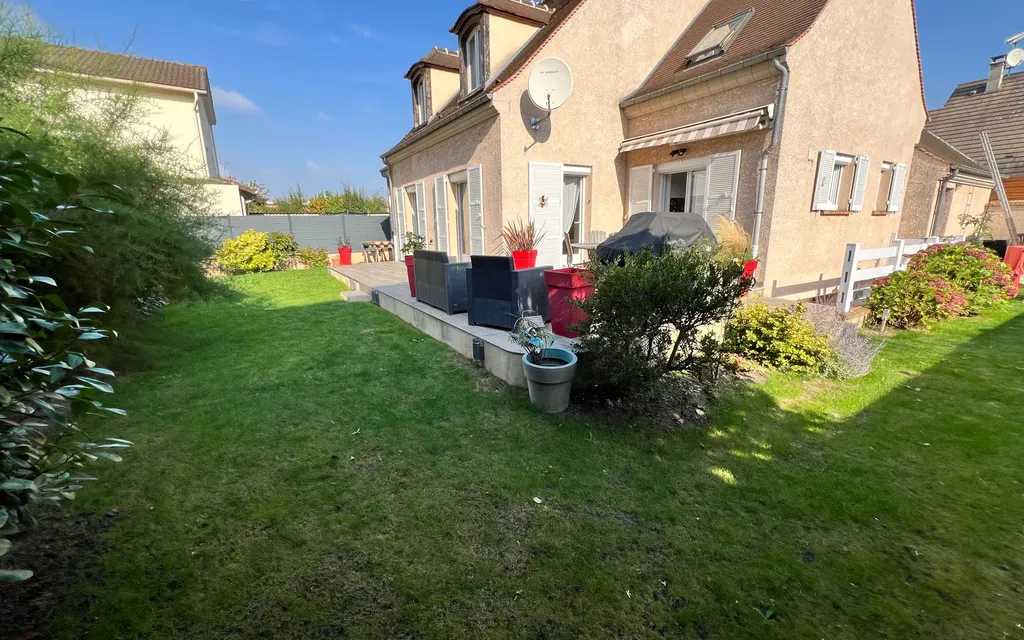 Achat maison à vendre 4 chambres 142 m² - Franconville