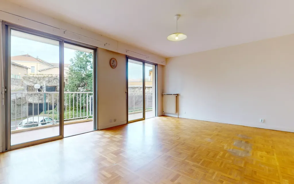 Achat appartement à vendre 4 pièces 90 m² - Villefranche-sur-Saône