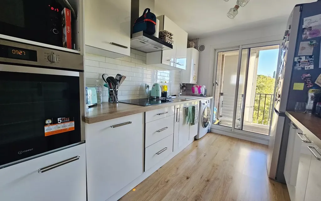 Achat appartement à vendre 4 pièces 76 m² - Nîmes