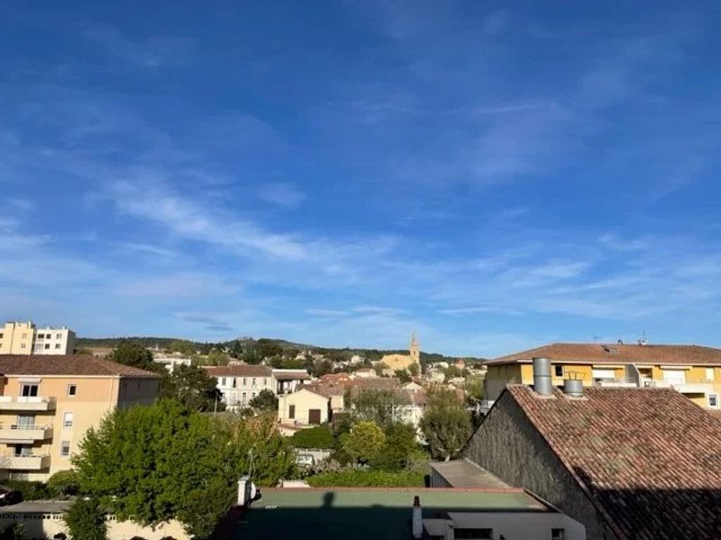 Achat appartement à vendre 3 pièces 59 m² - Salon-de-Provence