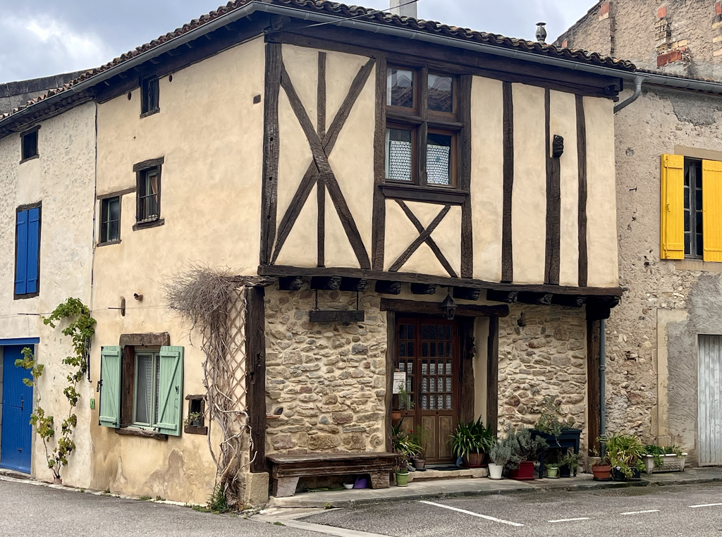 Achat maison à vendre 2 chambres 48 m² - Peyrefitte-du-Razès