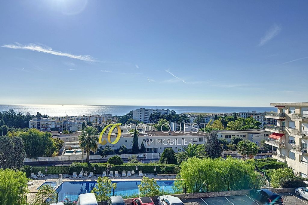 Achat appartement à vendre 2 pièces 49 m² - Nice