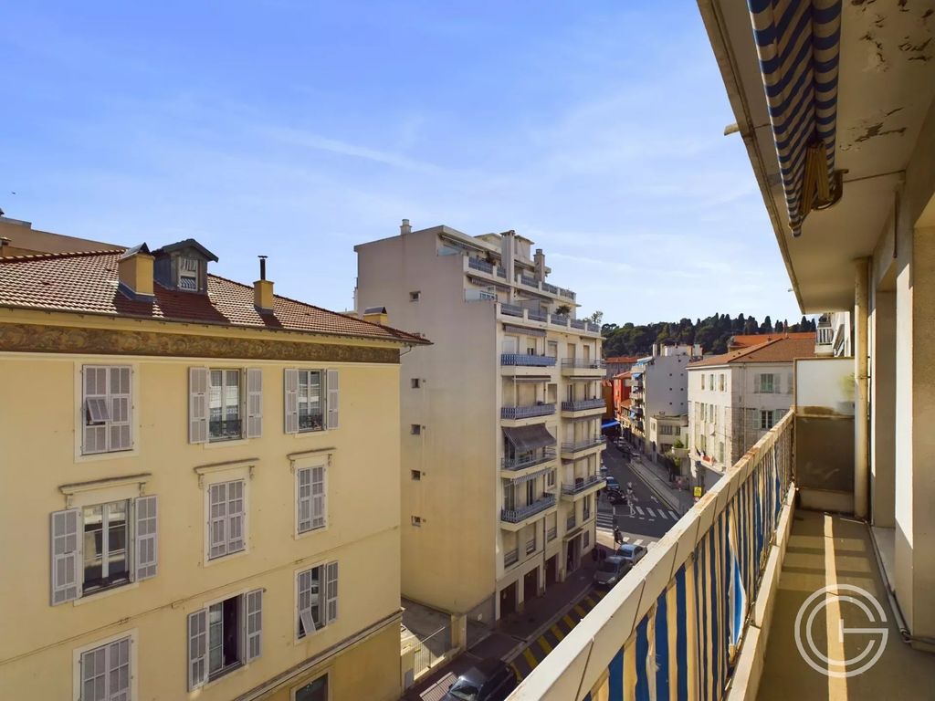 Achat appartement à vendre 2 pièces 70 m² - Nice