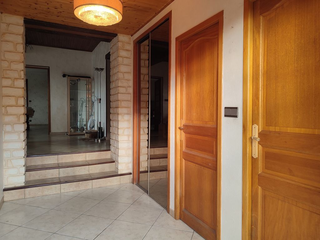 Achat maison 4 chambre(s) - Saint-Martin-le-Châtel