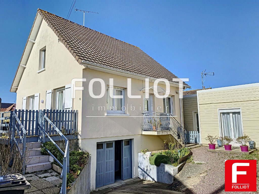 Achat maison à vendre 4 chambres 114 m² - Luc-sur-Mer