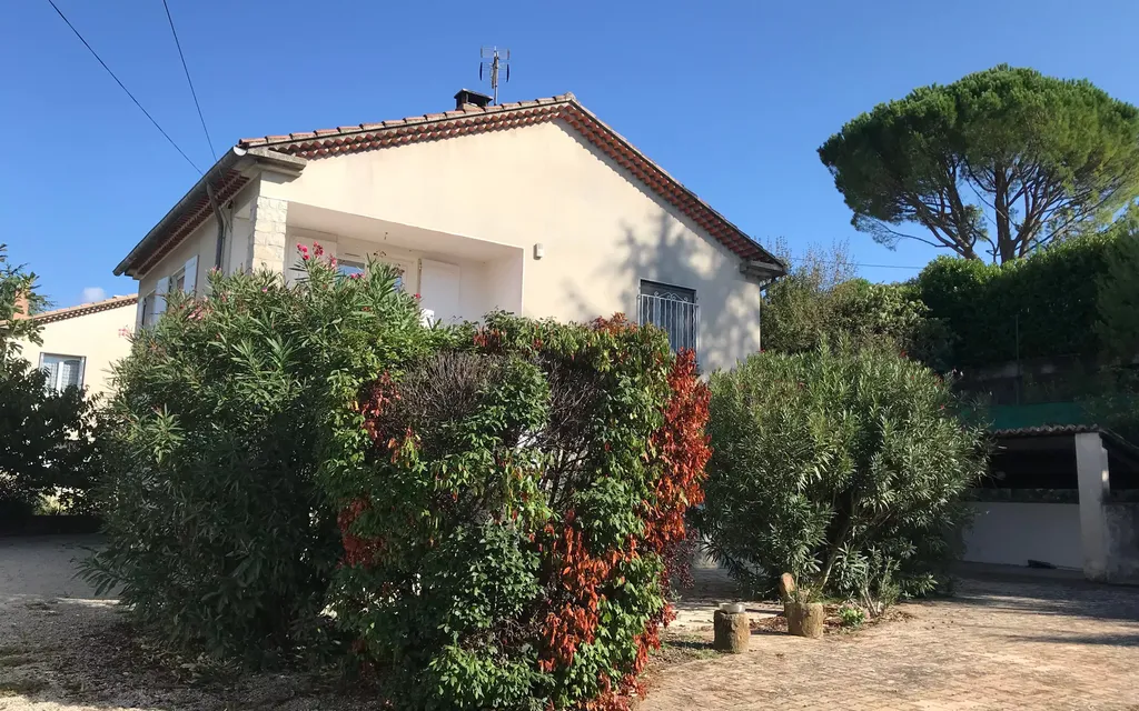 Achat maison à vendre 3 chambres 134 m² - Vaison-la-Romaine