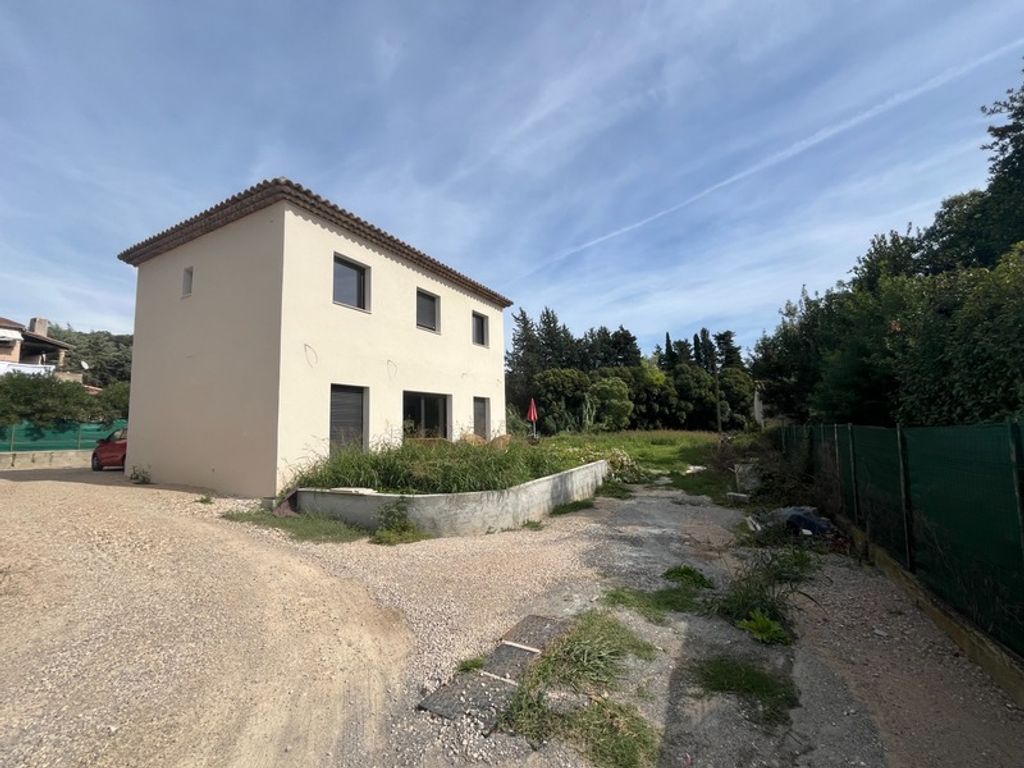 Achat maison à vendre 3 chambres 110 m² - La Roquette-sur-Siagne