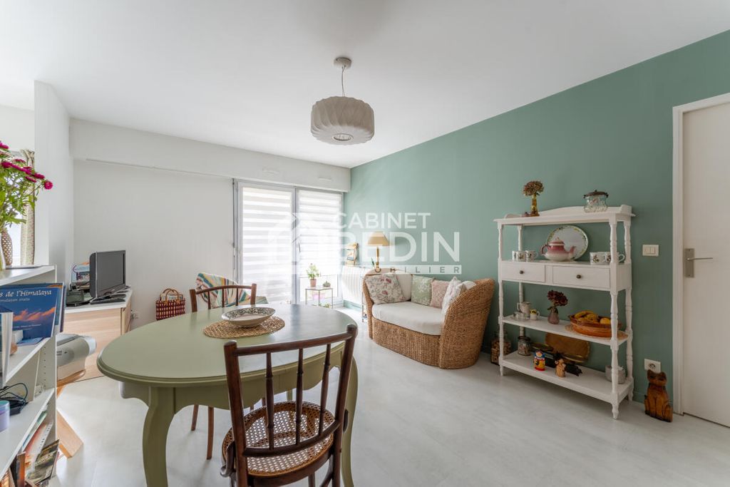 Achat appartement à vendre 2 pièces 45 m² - Saint-Médard-en-Jalles