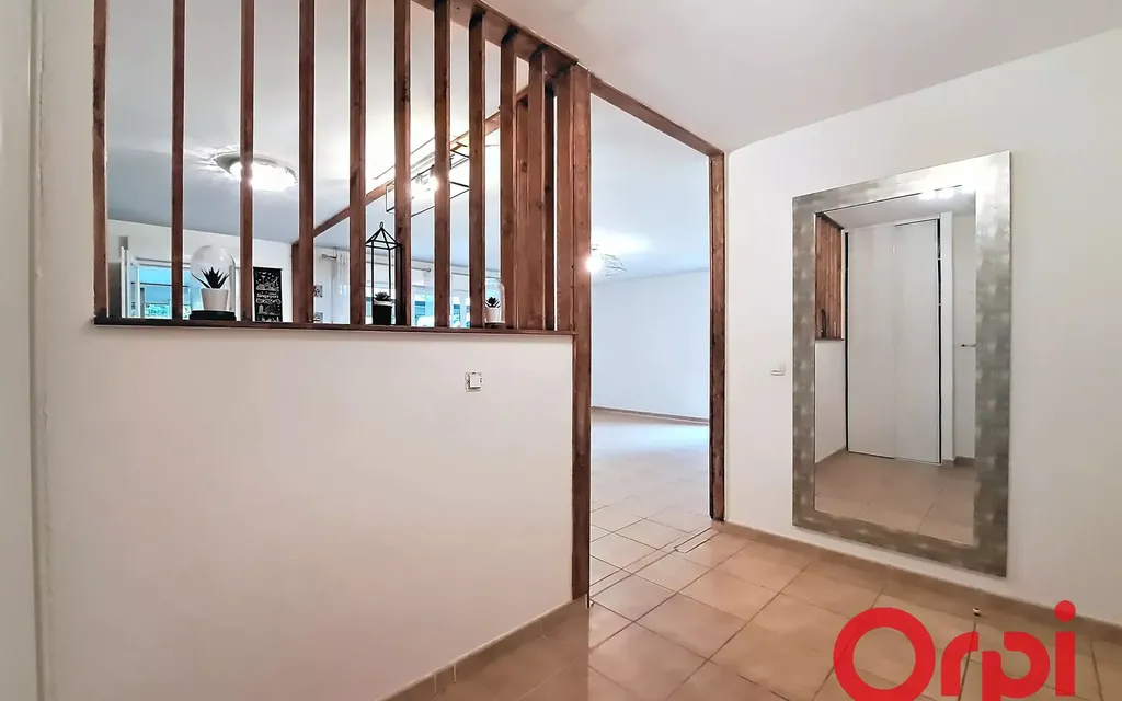 Achat appartement à vendre 4 pièces 87 m² - Gex