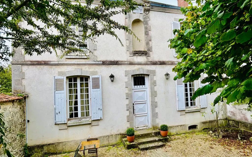 Achat maison à vendre 4 chambres 218 m² - Prasville