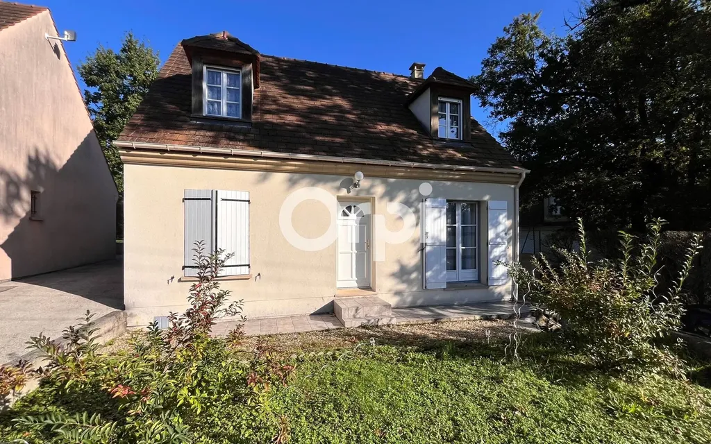 Achat maison à vendre 4 chambres 102 m² - Vernou-la-Celle-sur-Seine