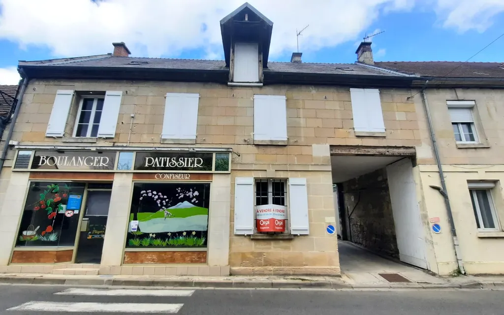 Achat maison à vendre 5 chambres 239 m² - Berneuil-sur-Aisne