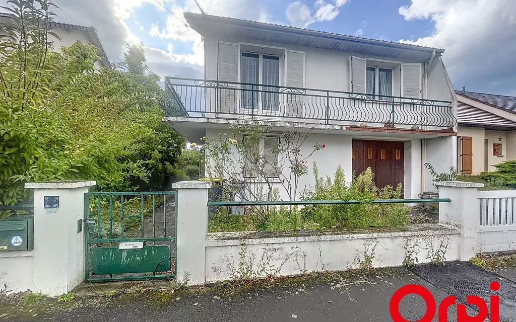 Achat maison à vendre 3 chambres 69 m² - Montluçon