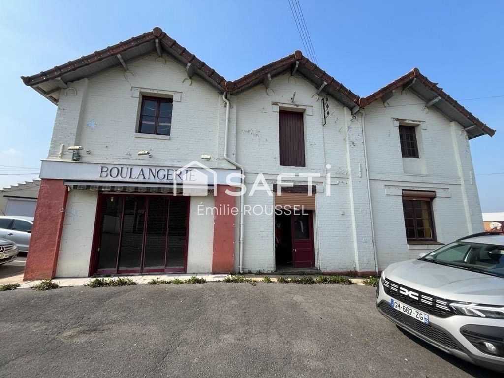 Achat maison à vendre 2 chambres 320 m² - Calonne-Ricouart