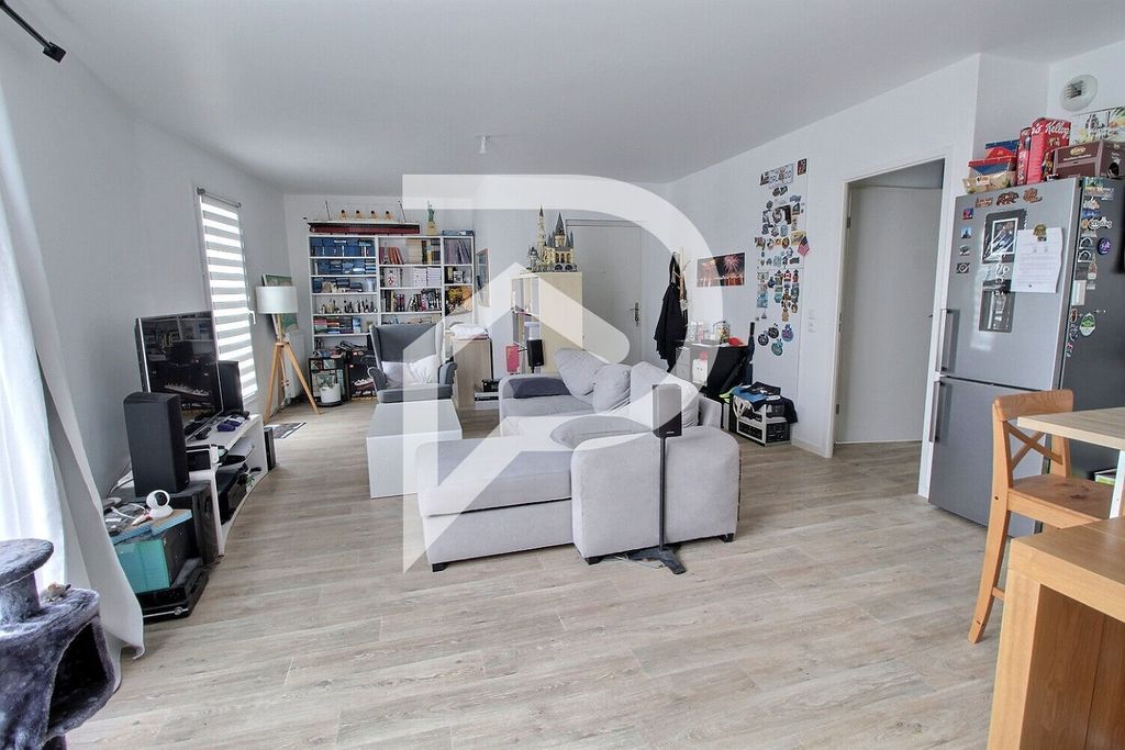 Achat appartement à vendre 3 pièces 66 m² - Trappes