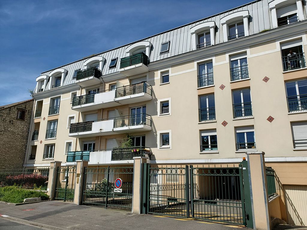 Achat appartement à vendre 3 pièces 53 m² - Mantes-la-Ville