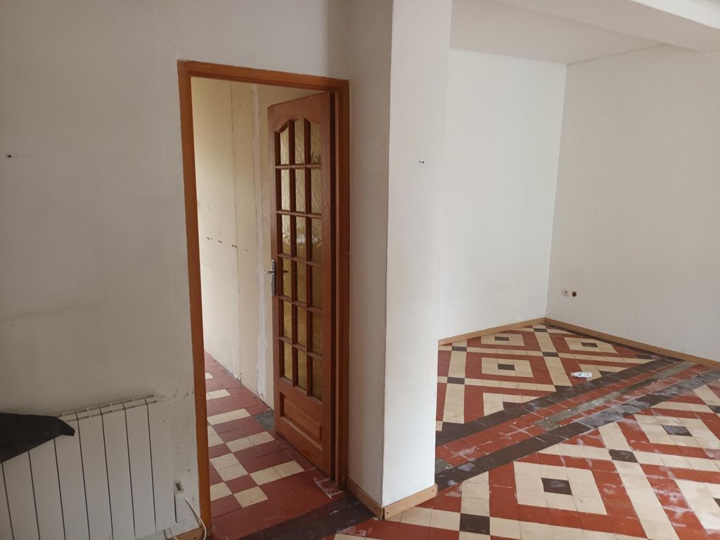 Achat maison à vendre 1 chambre 69 m² - Laroche-Saint-Cydroine