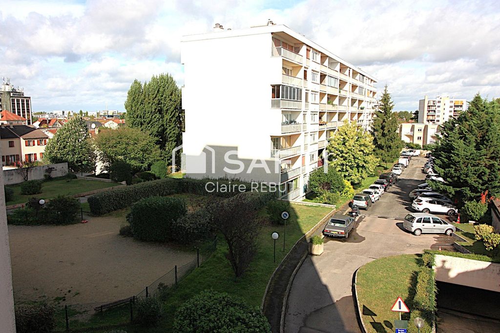 Achat appartement à vendre 3 pièces 66 m² - Les Pavillons-sous-Bois