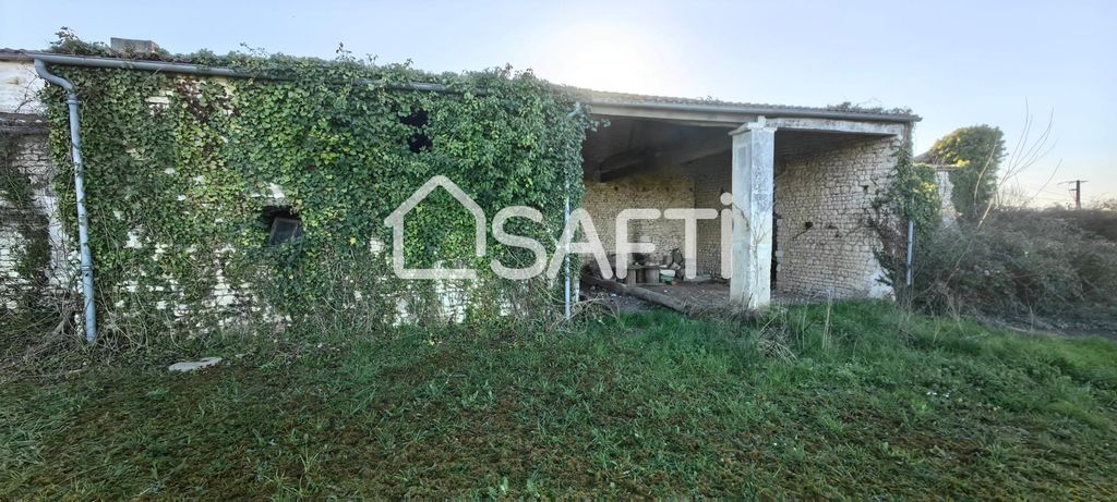 Achat maison 1 chambre(s) - Saint-Jean-d'Angély