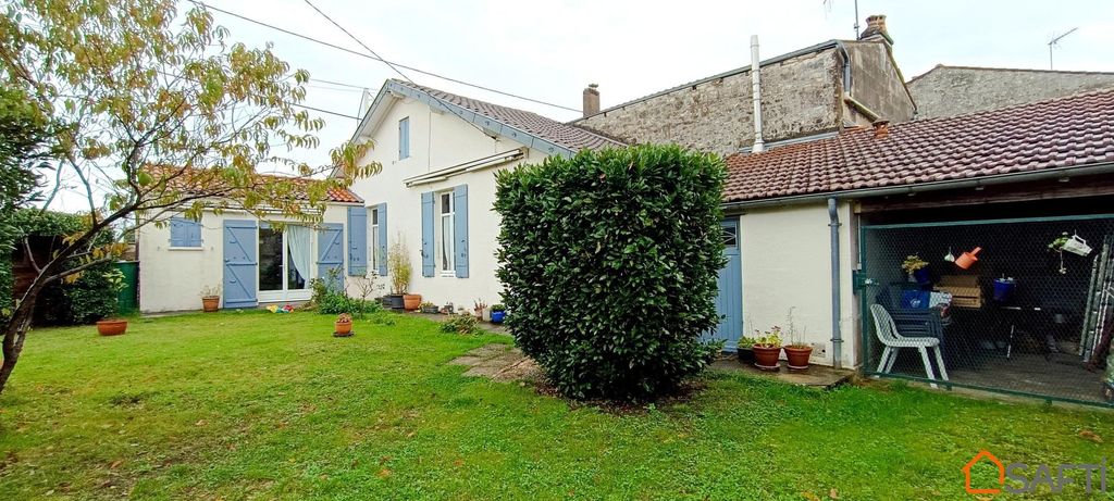 Achat maison à vendre 3 chambres 78 m² - Saintes