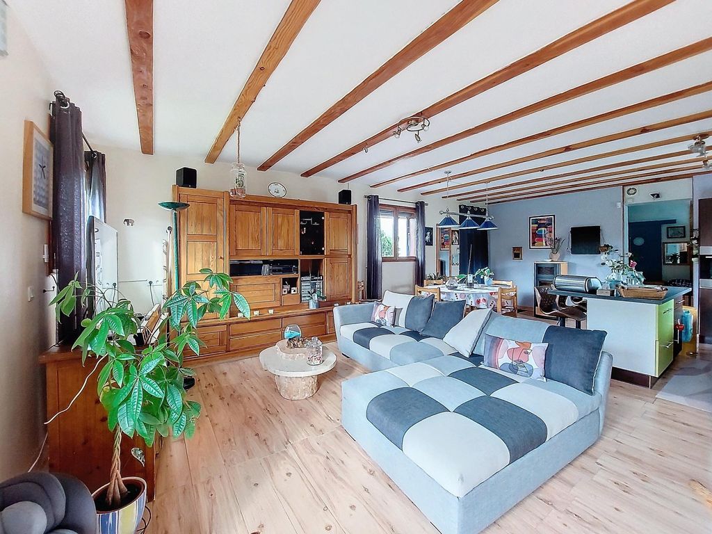 Achat maison à vendre 3 chambres 102 m² - La Ravoire