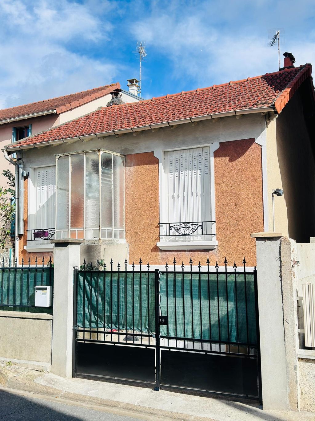 Achat maison à vendre 2 chambres 67 m² - Châtillon