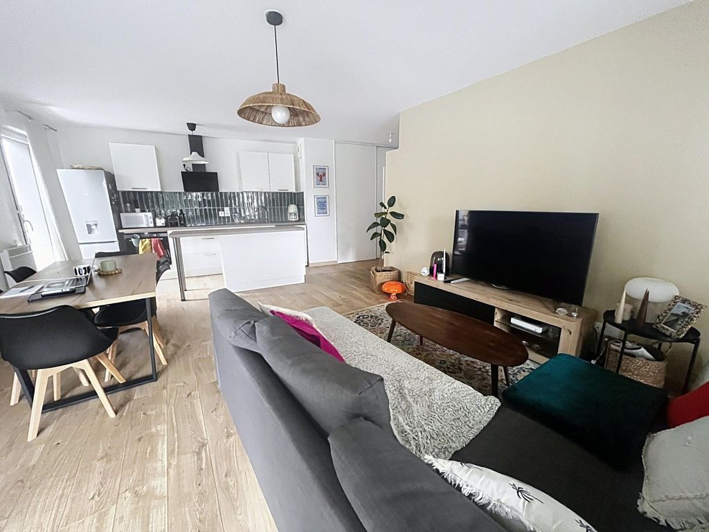 Achat appartement à vendre 3 pièces 63 m² - Cesson-Sévigné