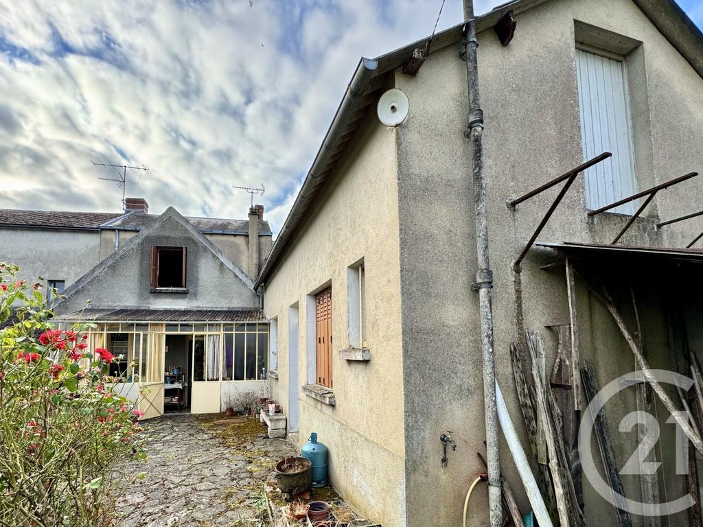 Achat maison à vendre 3 chambres 100 m² - Bazaiges