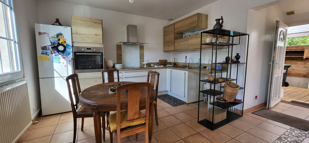 Achat maison à vendre 2 chambres 60 m² - Arès