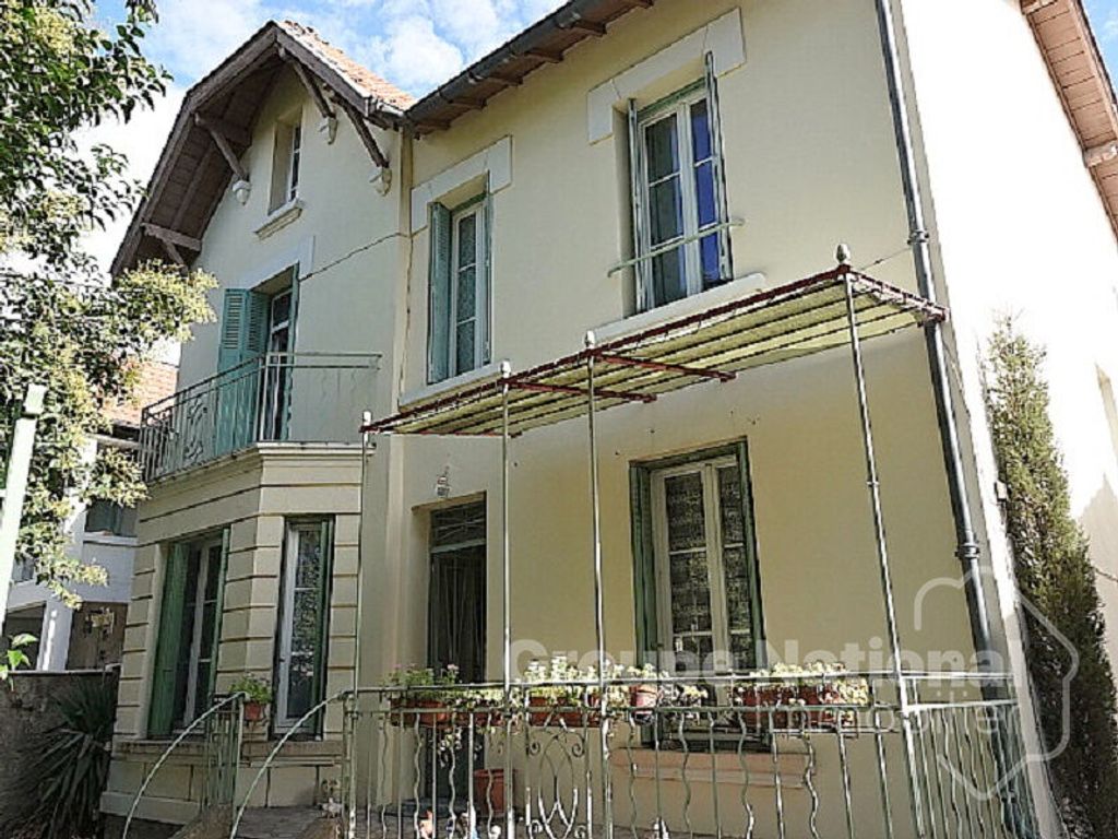 Achat maison à vendre 5 chambres 145 m² - Carpentras