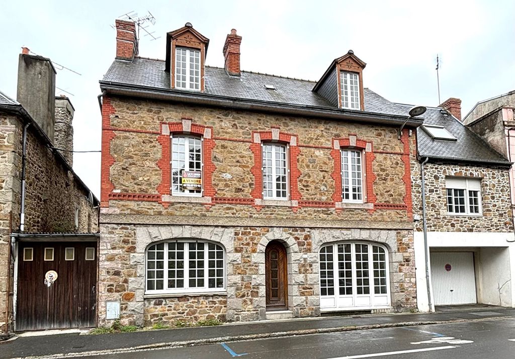 Achat maison à vendre 7 chambres 192 m² - Lamballe