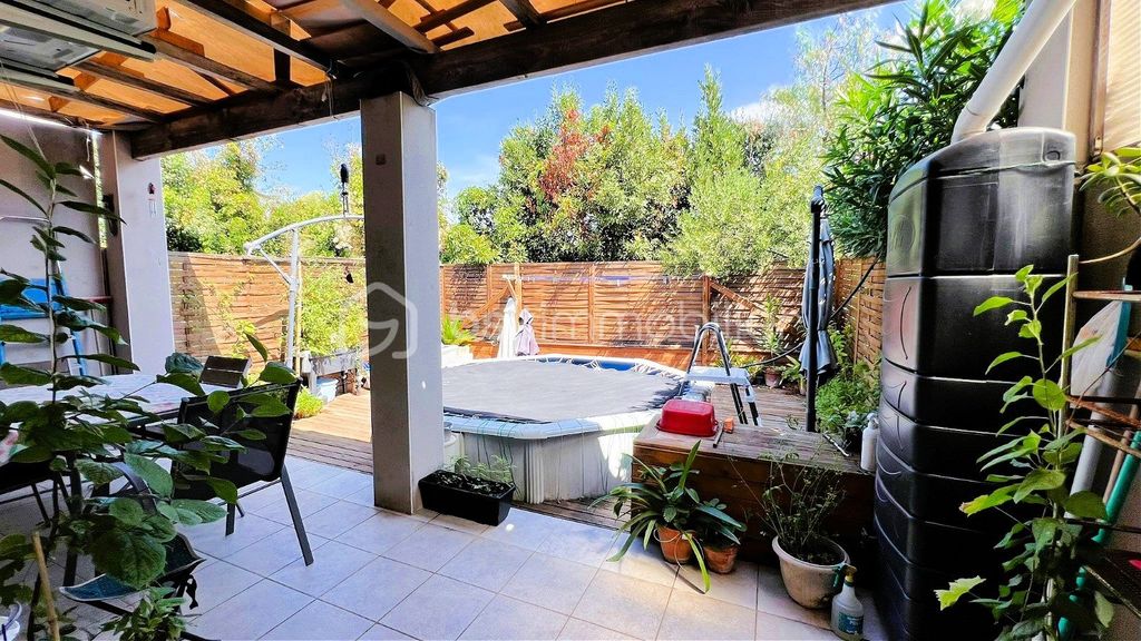 Achat maison à vendre 3 chambres 84 m² - Cazouls-lès-Béziers