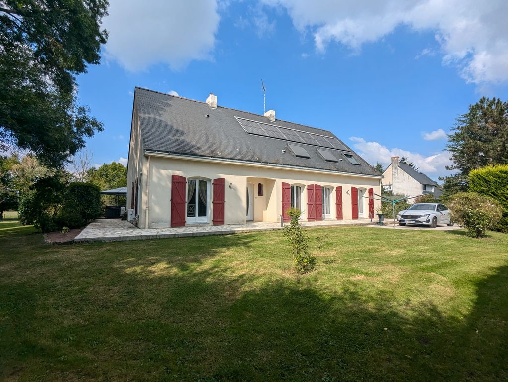 Achat maison à vendre 5 chambres 254 m² - Ligné