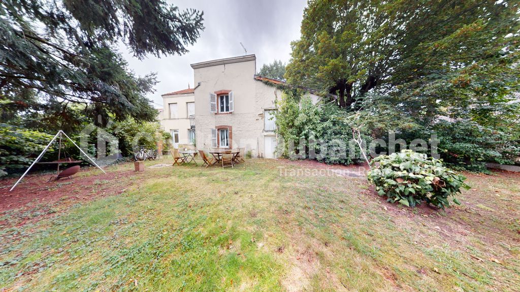 Achat maison à vendre 5 chambres 168 m² - Riorges