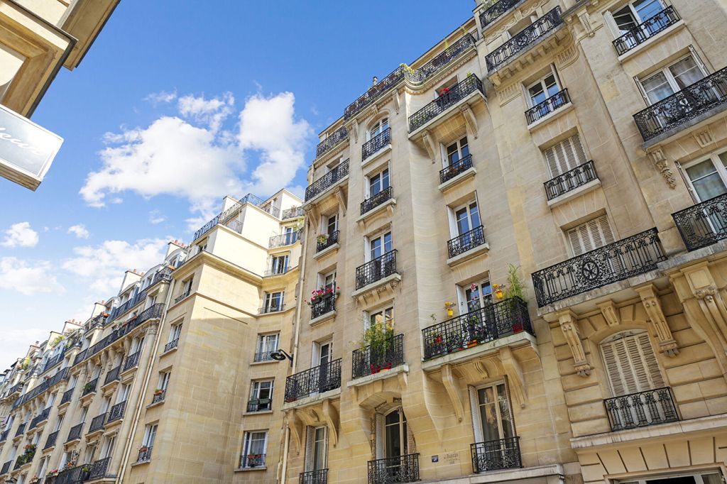 Achat appartement à vendre 3 pièces 59 m² - Paris 18ème arrondissement