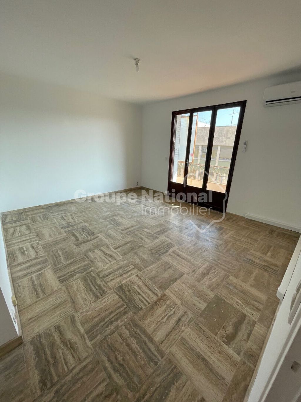 Achat appartement à vendre 3 pièces 66 m² - Carpentras