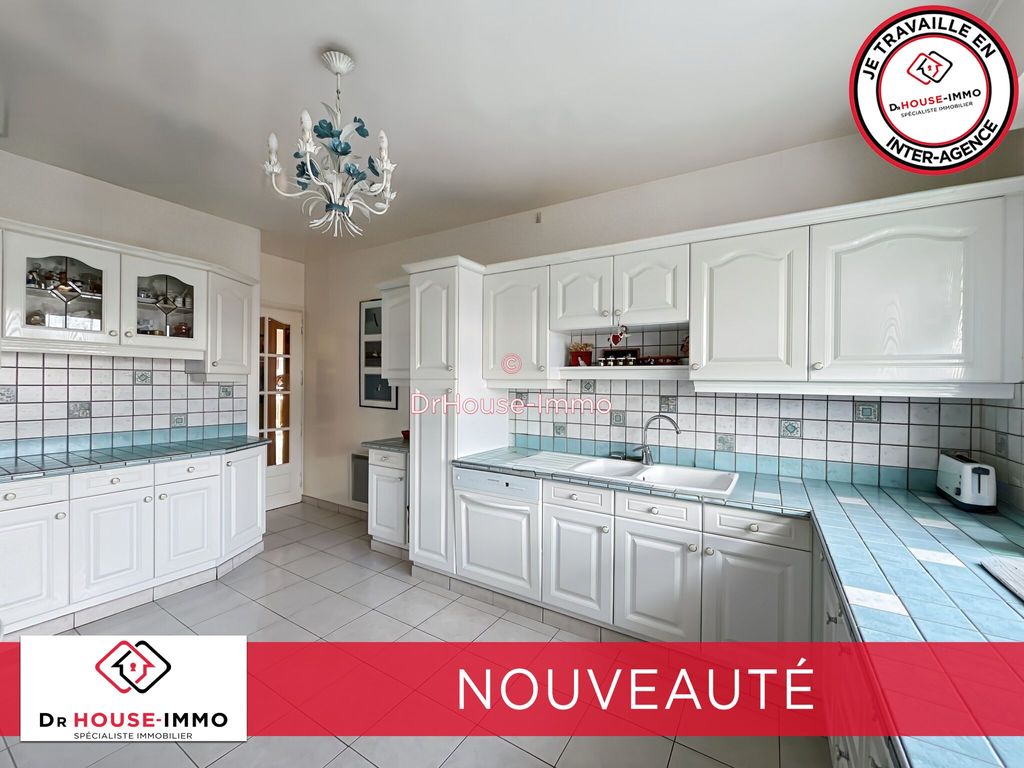 Achat appartement à vendre 5 pièces 117 m² - Valenciennes