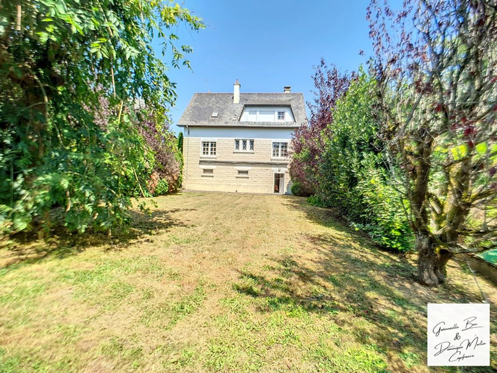 Achat maison à vendre 4 chambres 144 m² - La Chartre-sur-le-Loir