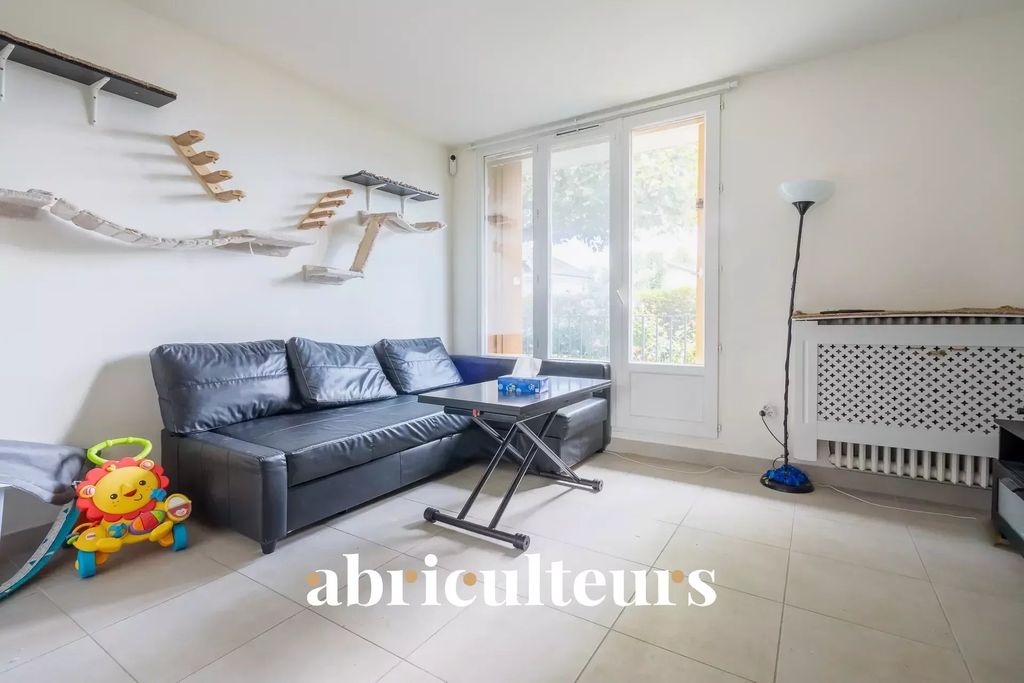 Achat appartement à vendre 4 pièces 76 m² - Noisy-le-Sec