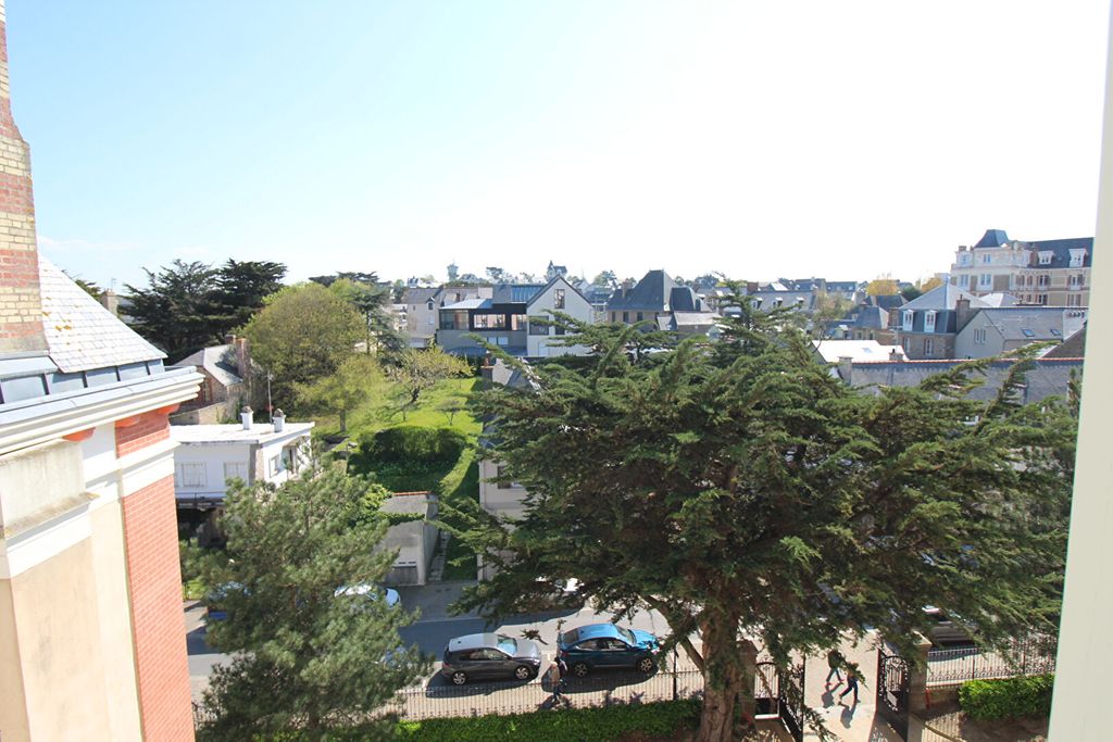 Achat appartement à vendre 3 pièces 79 m² - Saint-Lunaire