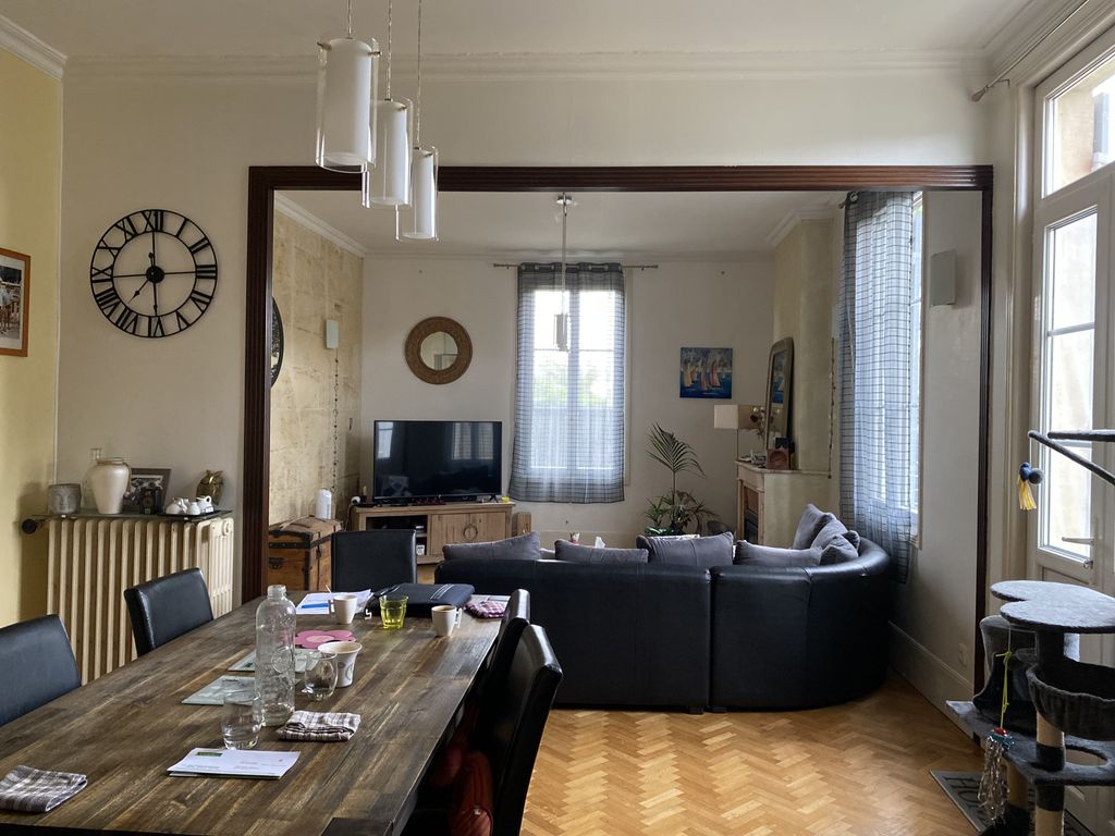 Achat maison à vendre 4 chambres 319 m² - Arveyres