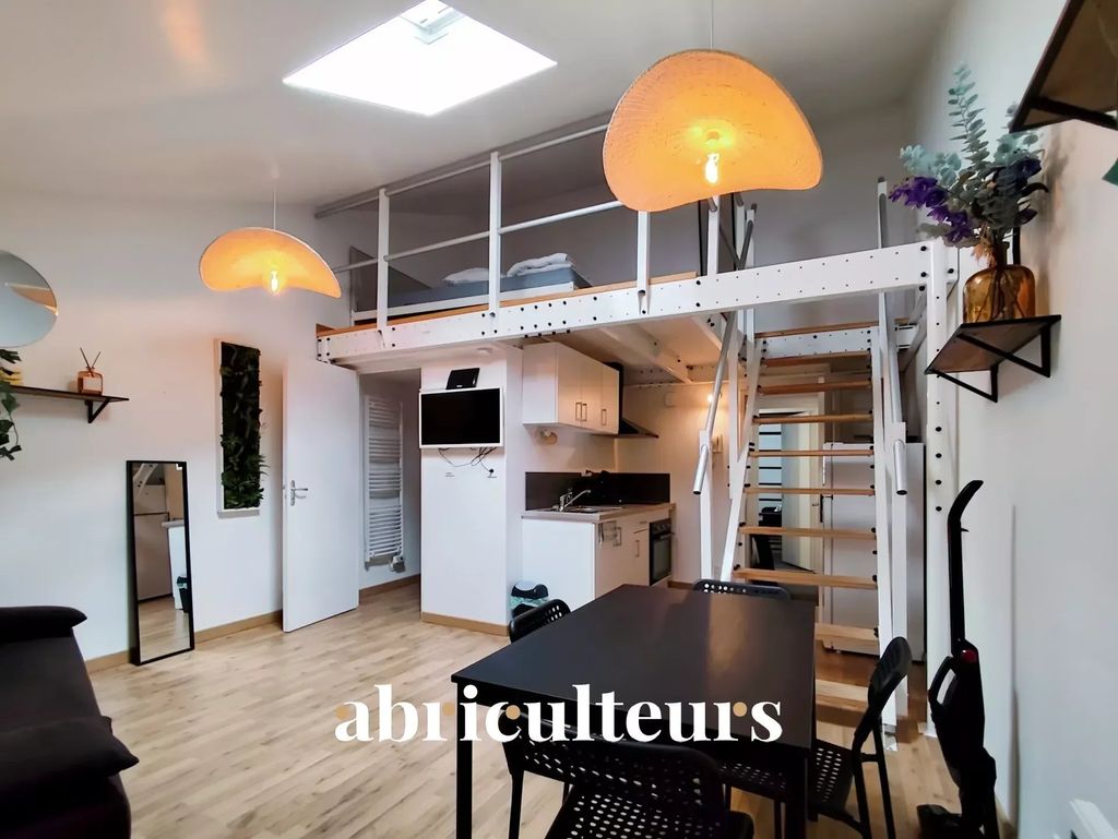 Achat appartement à vendre 6 pièces 100 m² - Poitiers