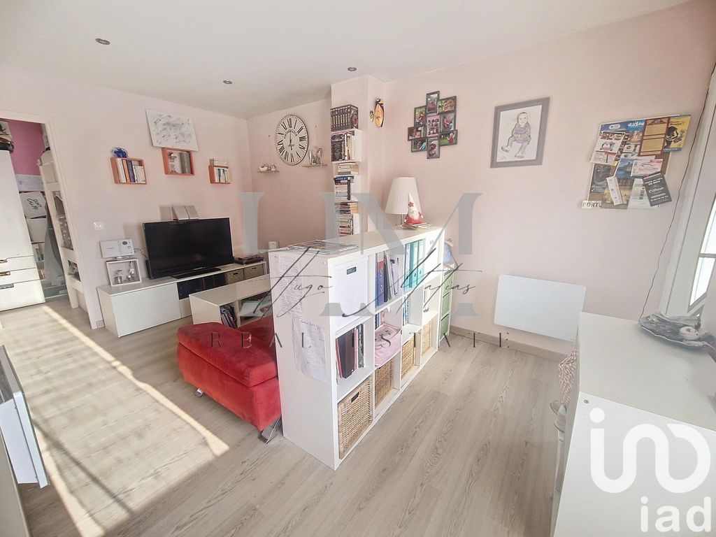 Achat appartement à vendre 3 pièces 44 m² - Pontault-Combault