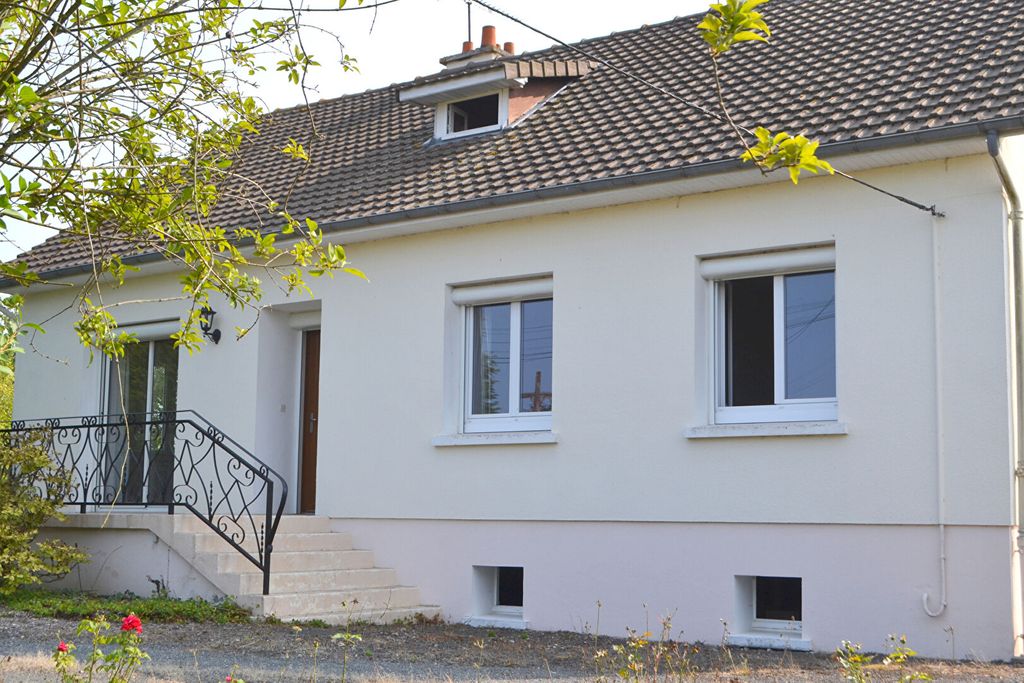 Achat maison à vendre 3 chambres 90 m² - Senillé-Saint-Sauveur